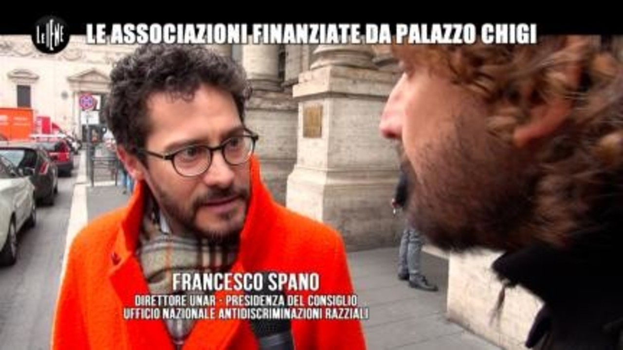 Orge locali vera cinghia lesbica su