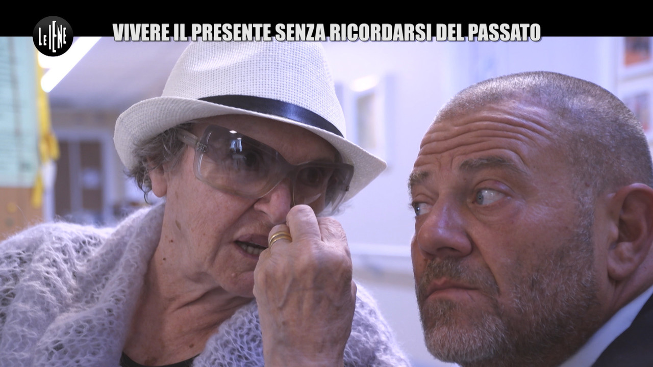 Alzheimer pazienti casa cura foto