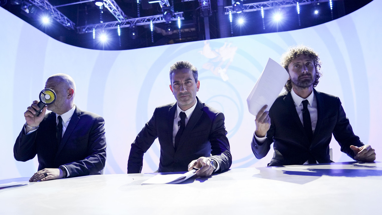 8 dicembre: tutte le foto della puntata