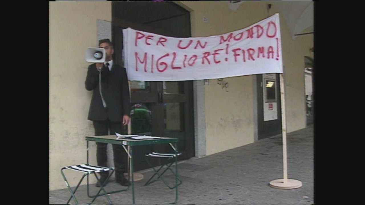 Referendum  enrico lucci