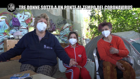 Un ponte come tetto: aiutiamo queste 3 donne e i loro 9 cuccioli?