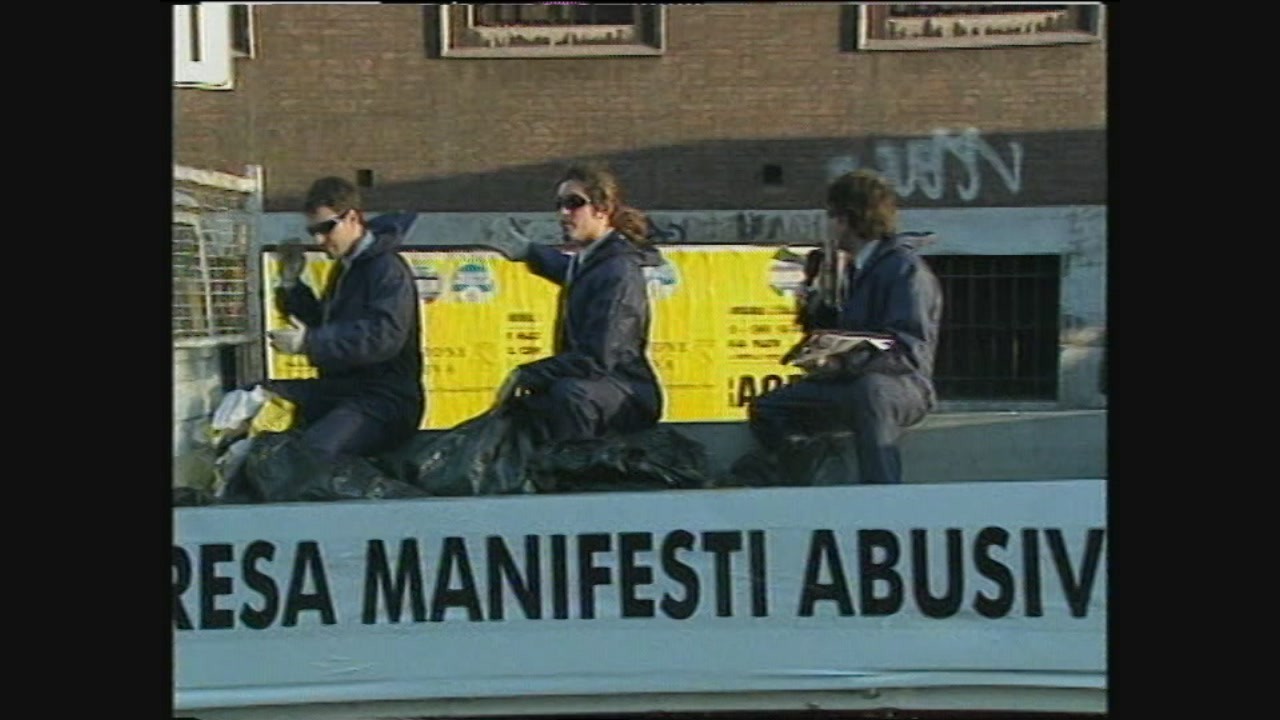 Affissioni abusive campagna elettorale