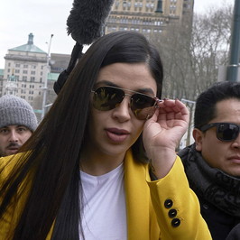 Messico chirurgia estetica donne narcos