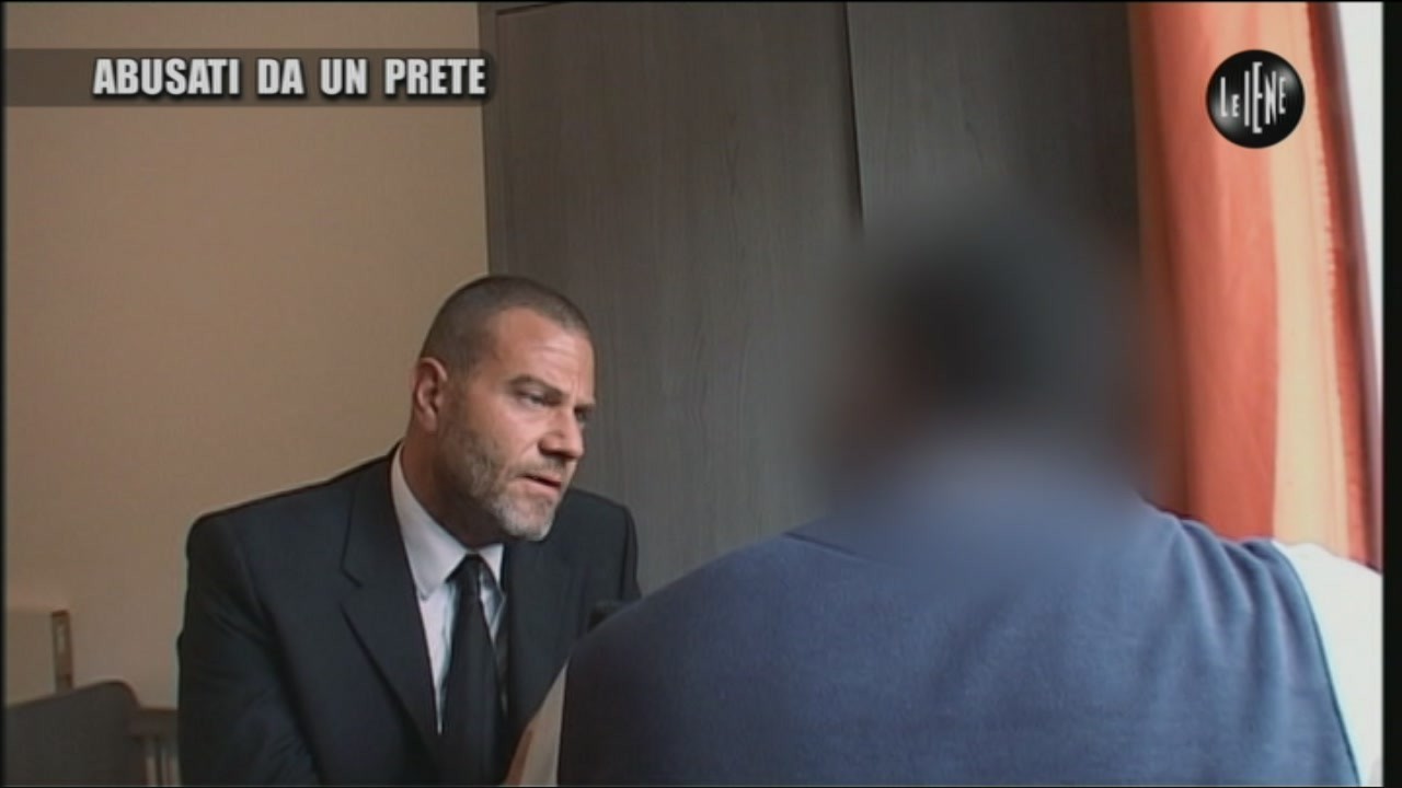 Abusati da un prete