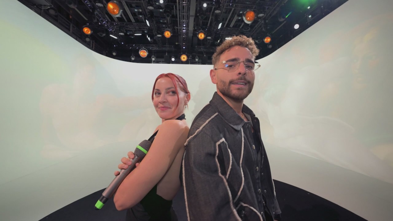 Rocco Hunt e Noemi cantano  "OH MA".