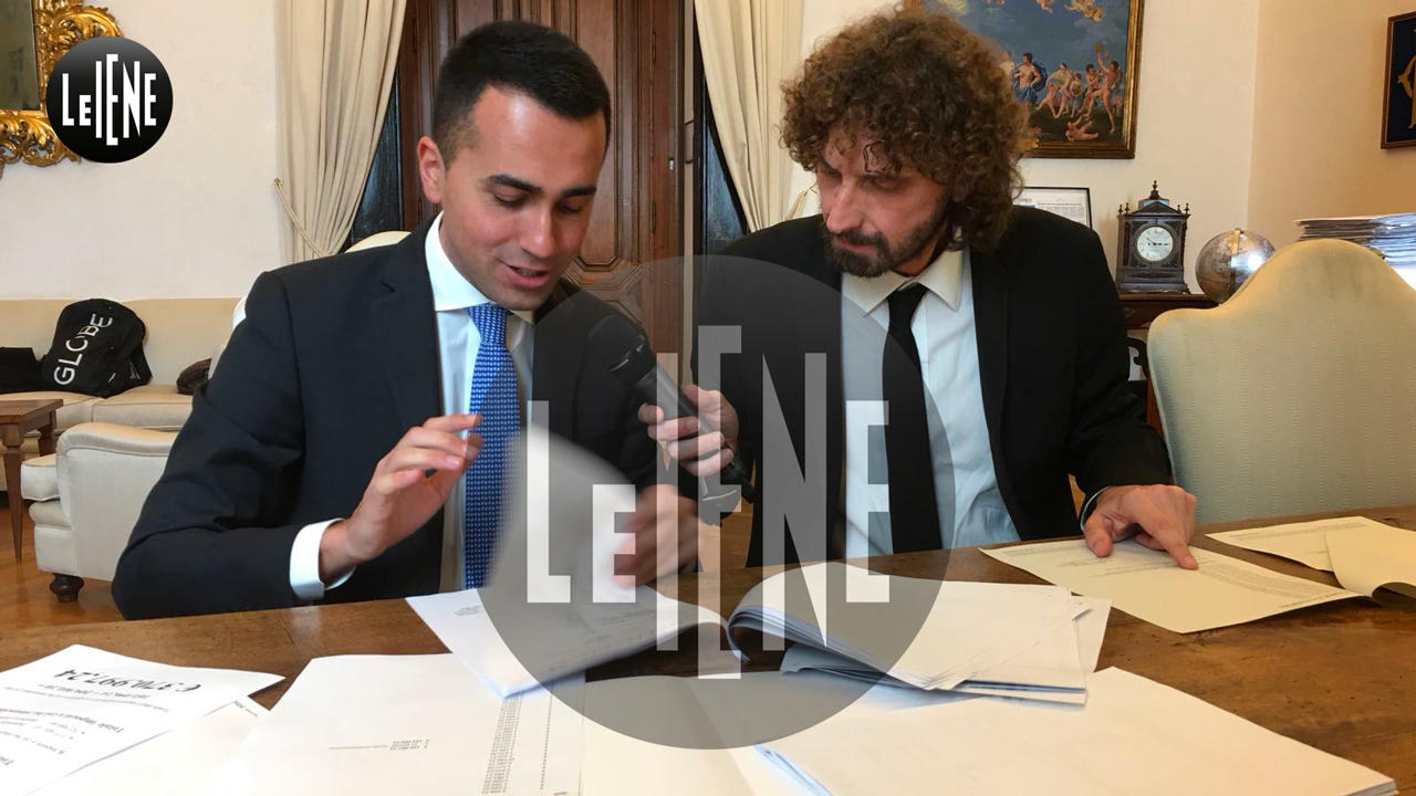 Rimborsopoli: le inchieste sul M5S delle Iene fanno il giro (dei giornali) del mondo