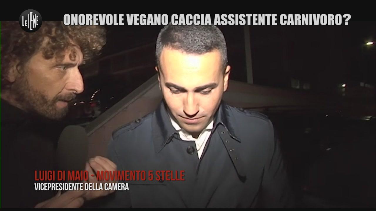 ROMA: Onorevole vegano caccia assistente carnivoro?